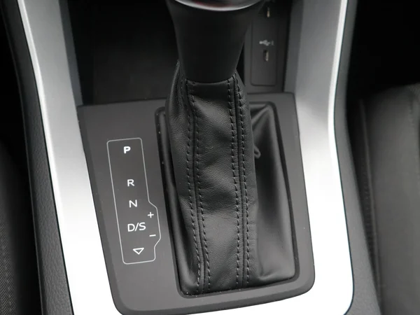 AUDI Q3 PHEV (2023) — foto 16 van 27