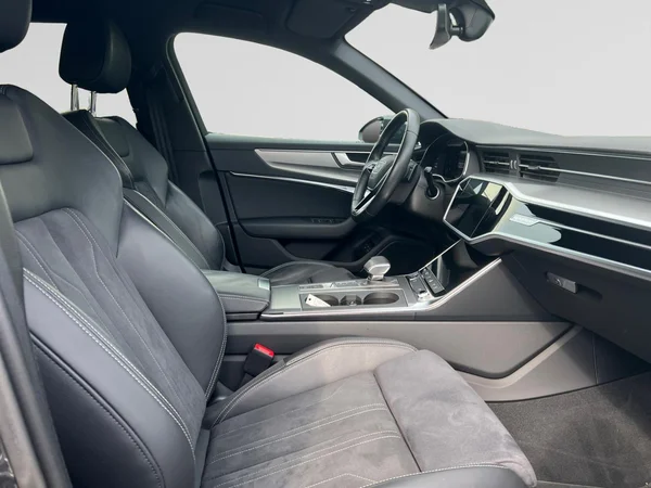 AUDI A6 Avant PHEV (2024) — foto 20 van 24