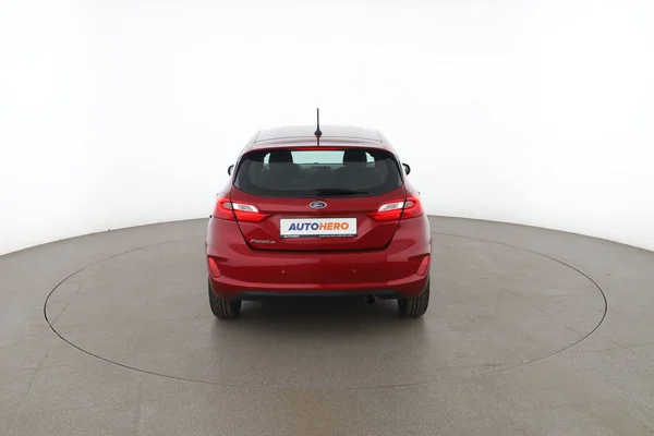 Ford Fiesta (2018) — foto 11 van 16