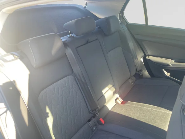 VOLKSWAGEN Golf VIII (2024) — foto 8 van 20