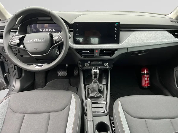 SKODA Kamiq (2025) — foto 15 van 23