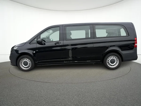 Mercedes-Benz Vito (2023) — foto 3 van 7