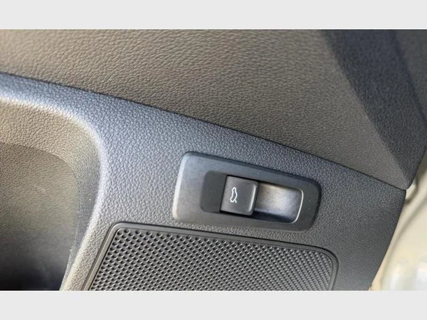 Skoda Karoq (2023) — foto 18 van 27