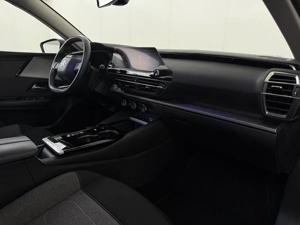 CITROEN C5 X (2023) — foto 3 van 27
