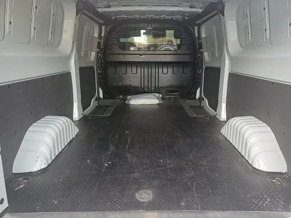 Maxus eDeliver7 (2025) — foto 22 van 22