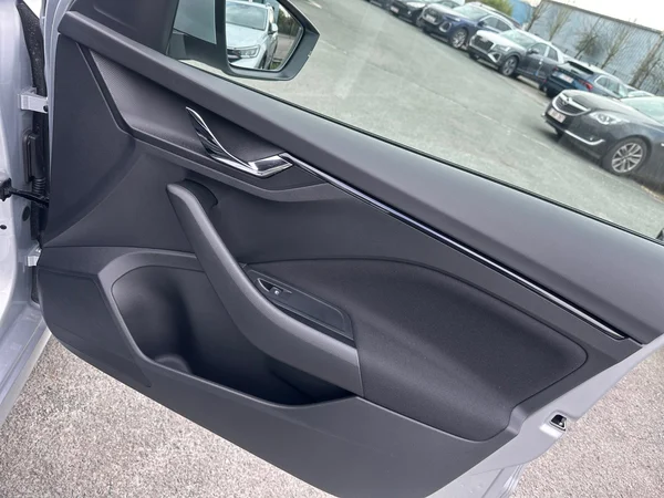 SKODA Kamiq (2026) — foto 5 van 23