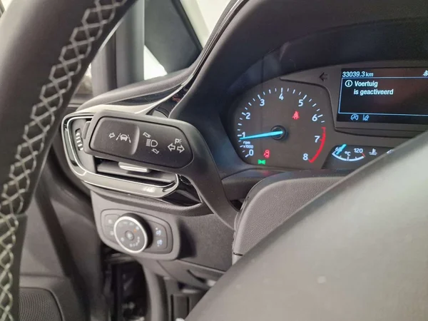 Ford Fiesta (2020) — foto 4 van 15