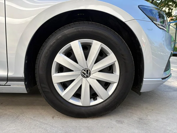 VOLKSWAGEN Passat Variant Dsl (2022) — foto 17 van 24
