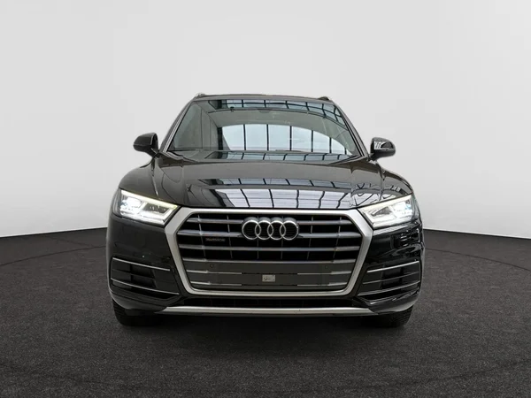 AUDI Q5 (2018) — foto 6 van 17