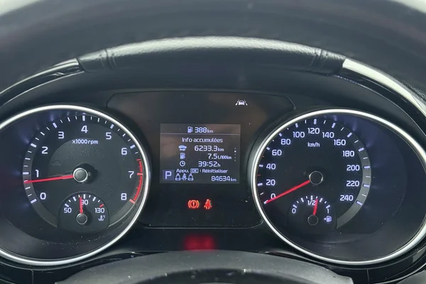 Kia Ceed SW (2020) — foto 4 van 33