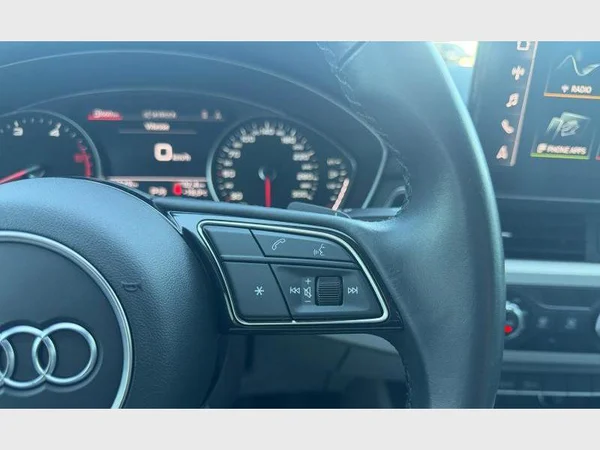 Audi A4 Avant (2021) — foto 15 van 29