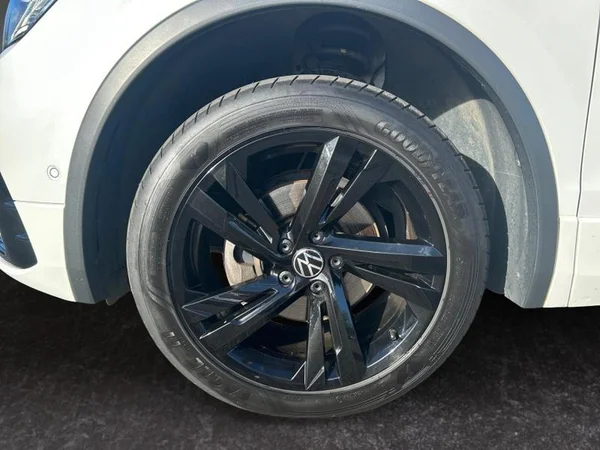 VOLKSWAGEN Tiguan Allspace Dsl (2022) — foto 29 van 35
