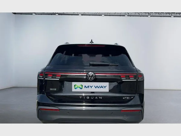 Volkswagen Tiguan (2024) — foto 24 van 29