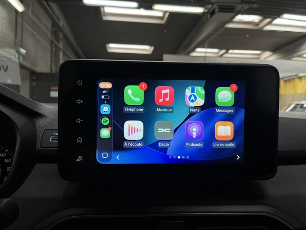 DACIA Sandero Stepway (2024) — foto 5 van 16