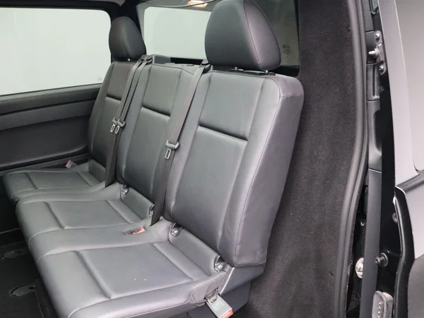 Mercedes-Benz Vito (2022) — foto 13 van 27
