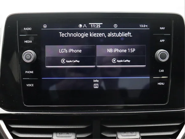 VOLKSWAGEN T-Roc (2025) — foto 11 van 15