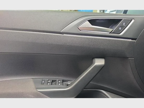 Volkswagen Taigo (2024) — foto 22 van 33