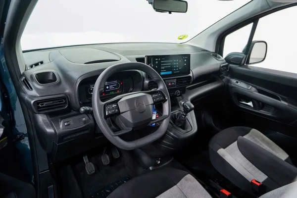 Citroen Berlingo Swb (2025) — foto 3 van 75