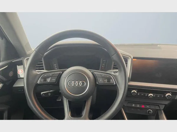 Audi A1 Sportback (2023) — foto 3 van 30