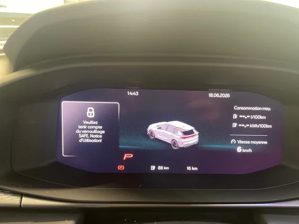 CUPRA Terramar e-Hybrid (PHEV) (2026) — foto 2 van 21