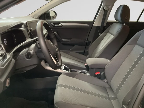 VOLKSWAGEN T-Roc (2025) — foto 15 van 24