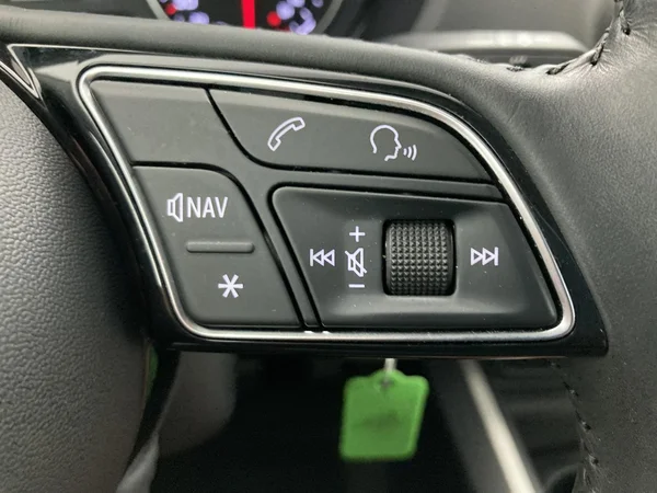 AUDI Q2 (2019) — foto 4 van 36