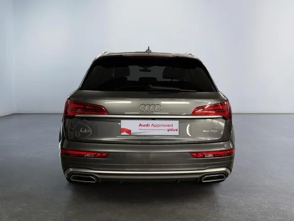 AUDI Q5 Dsl (2021) — foto 26 van 28