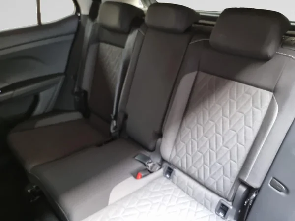 VOLKSWAGEN T-Cross (2026) — foto 10 van 22