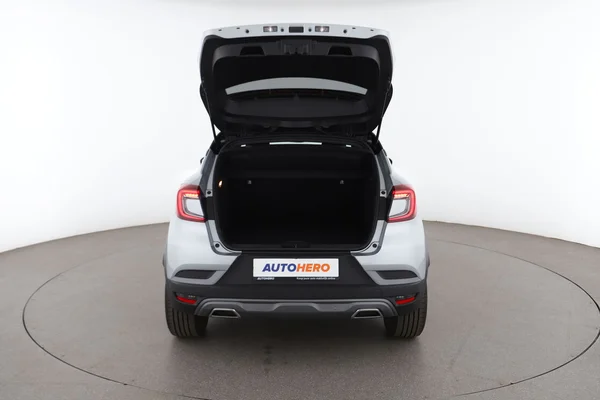 Renault Captur (2022) — foto 7 van 16