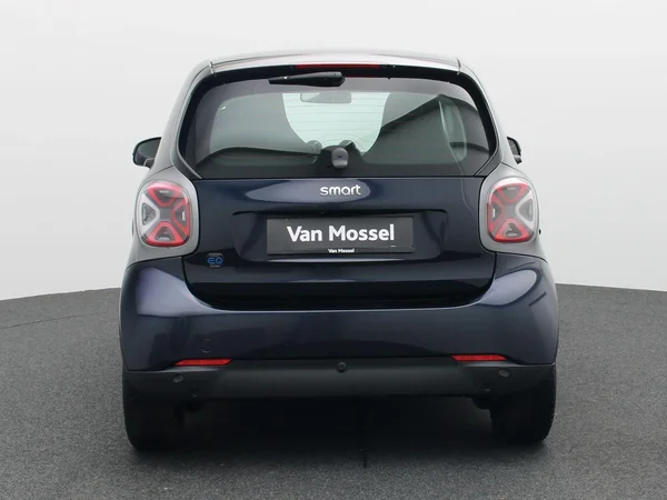 smart Fortwo (2024) — foto 24 van 28