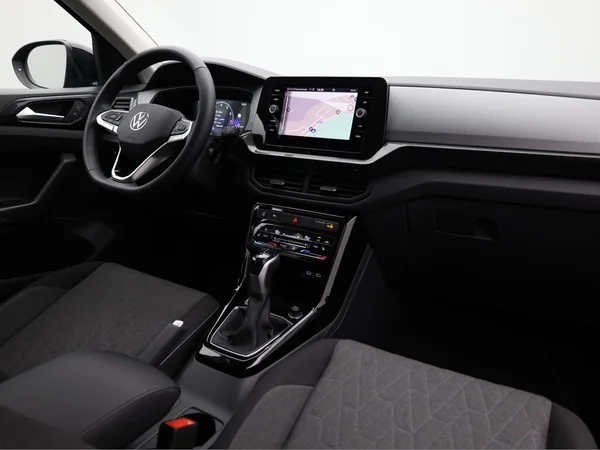VOLKSWAGEN T-Cross (2025) — foto 13 van 19