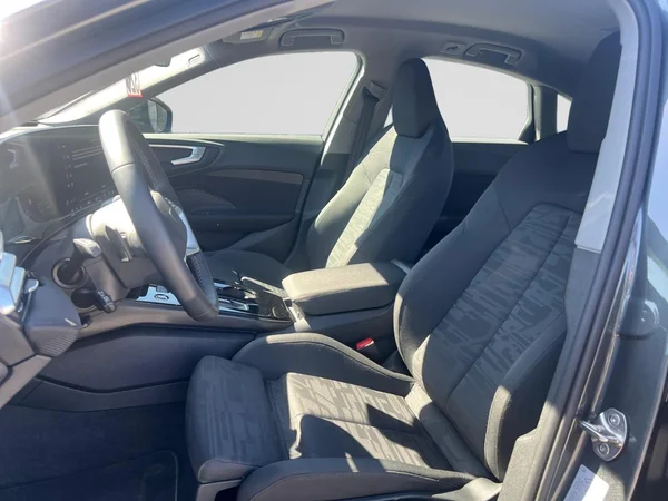 AUDI A5 (2025) — foto 2 van 24
