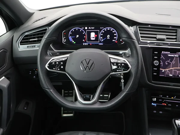Volkswagen Tiguan (2022) — foto 5 van 27