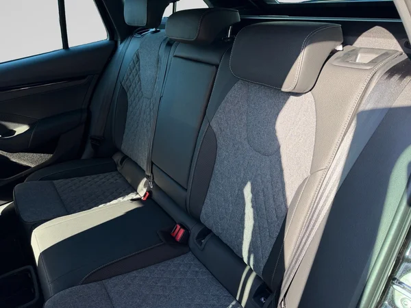 SKODA Octavia Combi (2026) — foto 11 van 23