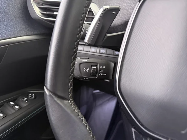 PEUGEOT 3008 (2022) — foto 7 van 27
