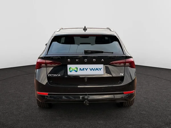 SKODA Octavia Combi (2024) — foto 15 van 20