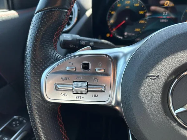 MERCEDES-BENZ GLA (H247) (2022) — foto 17 van 31