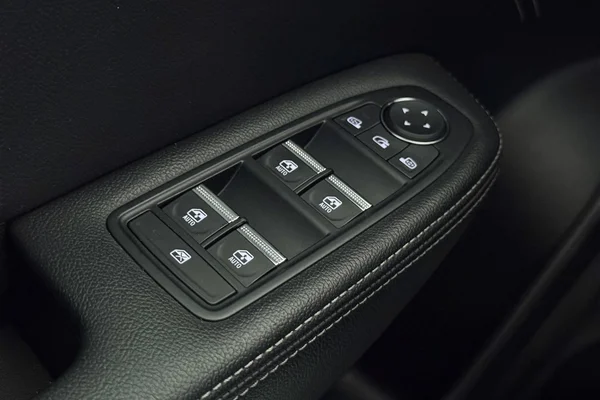 Renault Arkana E-TECH (HEV) (2022) — foto 11 van 34
