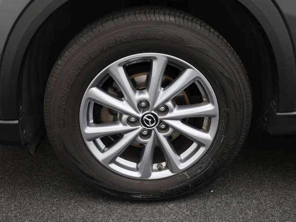 Mazda CX-5 (2023) — foto 8 van 43