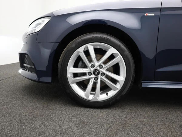 AUDI A3 Sportback (2020) — foto 3 van 19