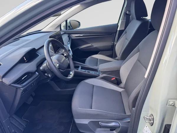 SKODA Elroq (2025) — foto 21 van 21
