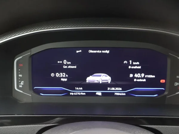 Volkswagen Arteon (2022) — foto 7 van 30