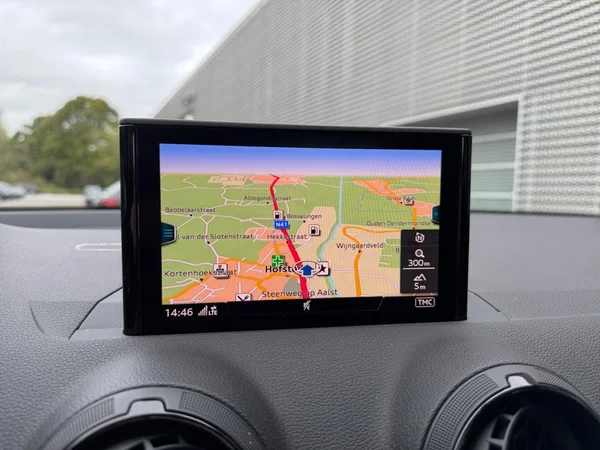 AUDI Q2 (2017) — foto 4 van 19