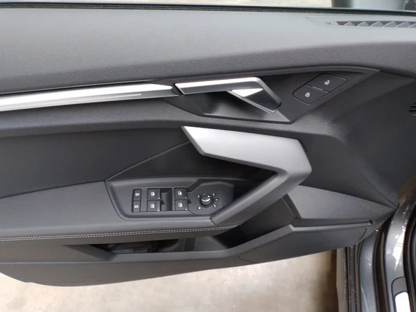 AUDI A3 Sedan (2025) — foto 5 van 15