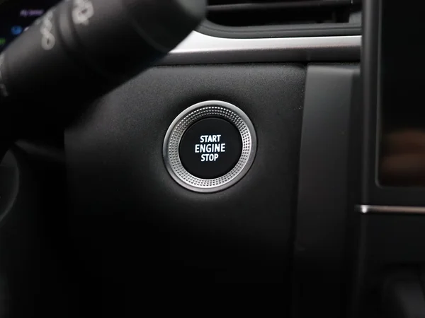 RENAULT Captur (2021) — foto 15 van 27