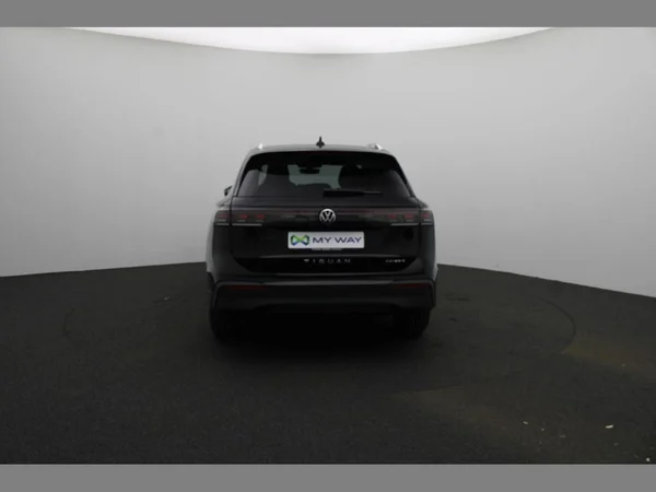 VOLKSWAGEN Tiguan eHybrid (PHEV) (2026) — foto 17 van 21