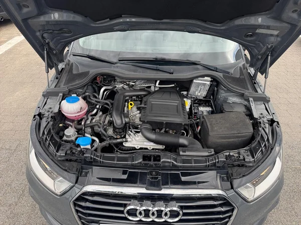 AUDI A1 Sportback (2016) — foto 15 van 24
