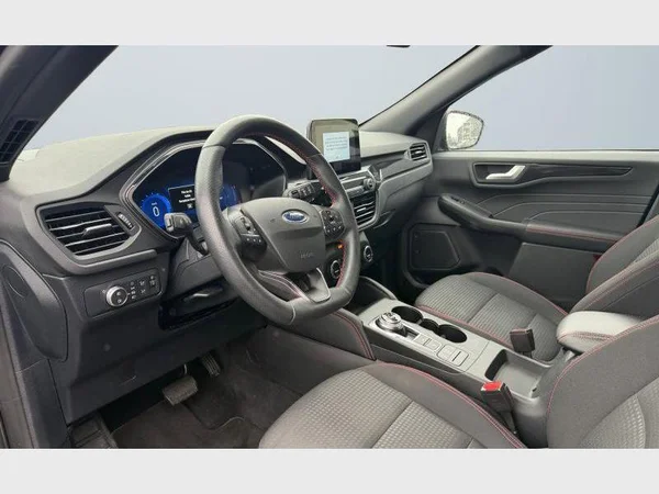 Ford Kuga (2021) — foto 27 van 28
