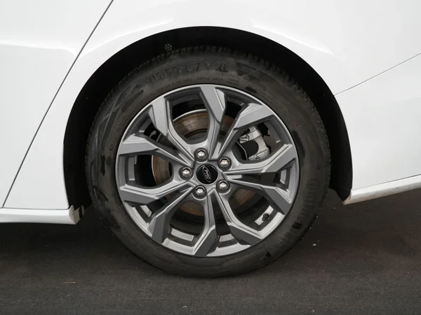 Ford Focus (2024) — foto 9 van 19