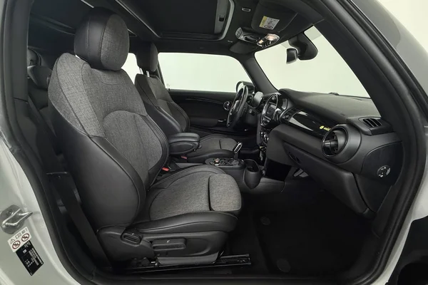Mini E-Mini (F56) (2020) — foto 2 van 31